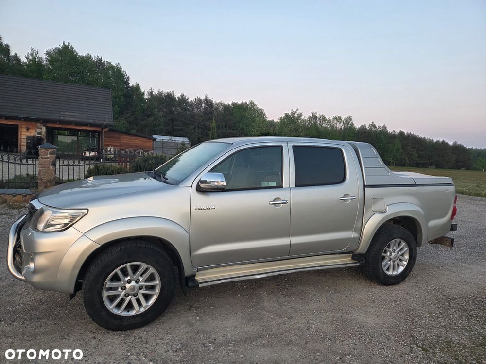 Toyota Hilux 3.0 D-4D SR5 - 1