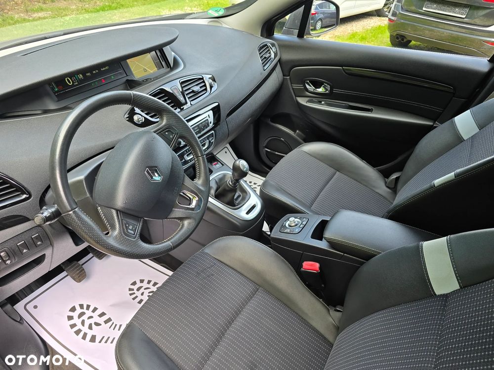Renault Scenic dCi 130 FAP Start & Stop Bose Edition - 18