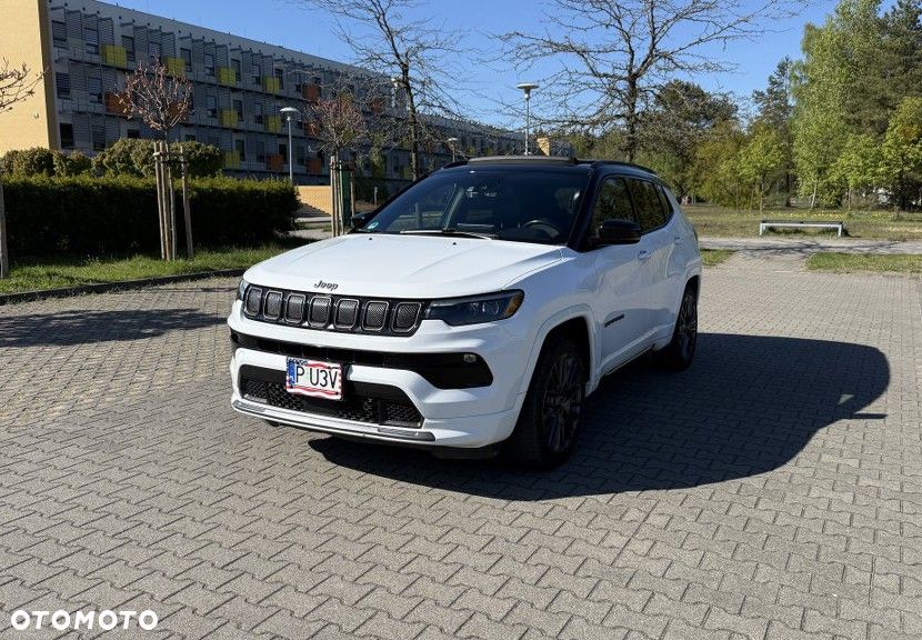 Jeep Compass - 1