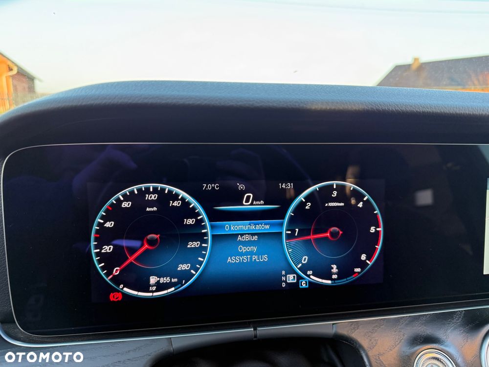 Mercedes-Benz Klasa E 220 d 9G-TRONIC Avantgarde - 26