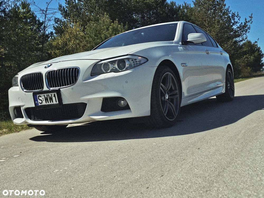 BMW Seria 5 535i xDrive - 15