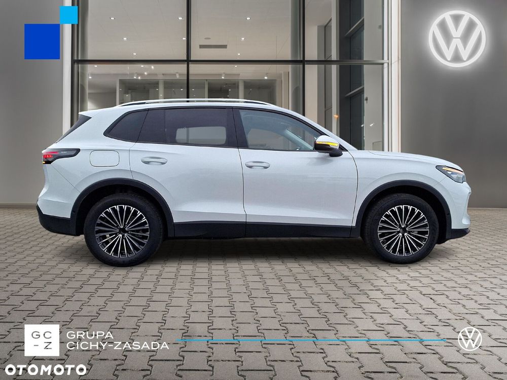 Volkswagen Tiguan - 6