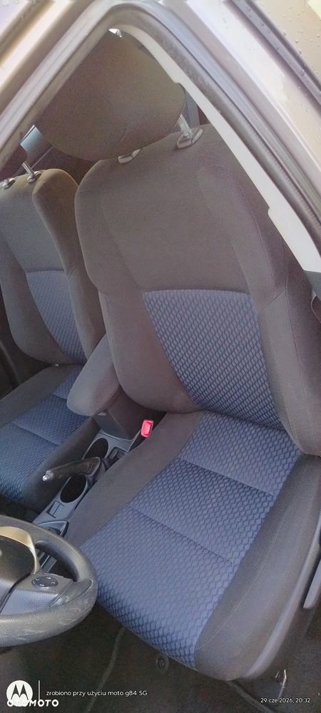 Toyota Auris 1.4 D-4D Active - 13