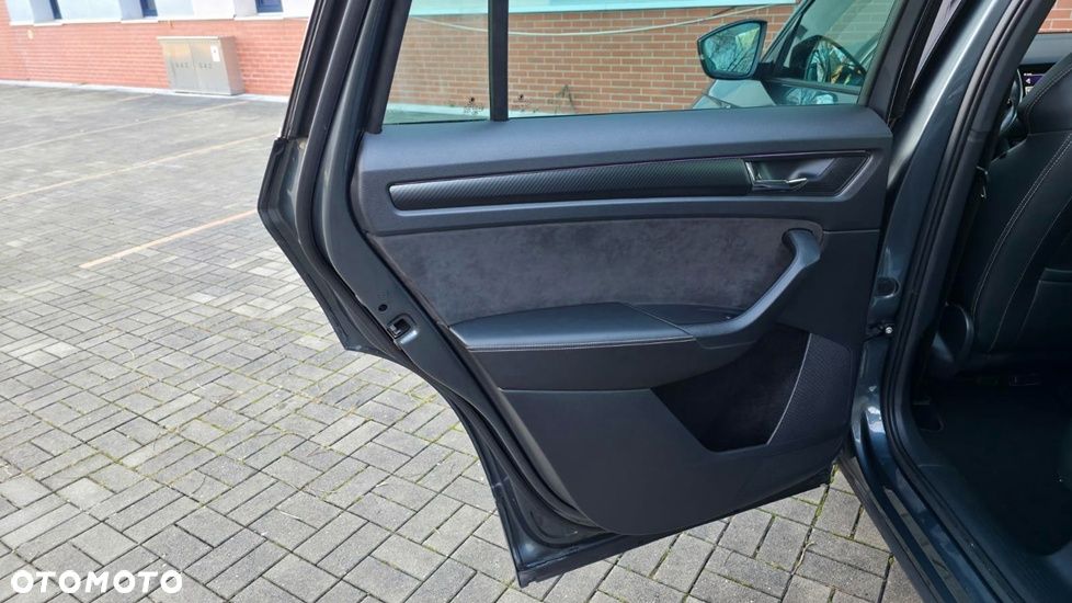 Skoda Kodiaq 2.0 TDI 4x2 Sportline DSG 7os - 27