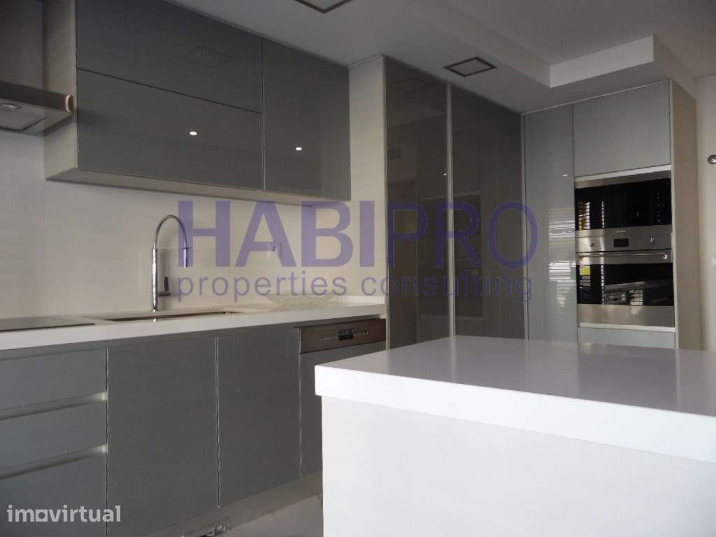 Apartamento T3 a estrear em excelente localização - Grande imagem: 4/12