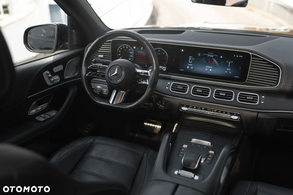 Mercedes-Benz GLS - 19