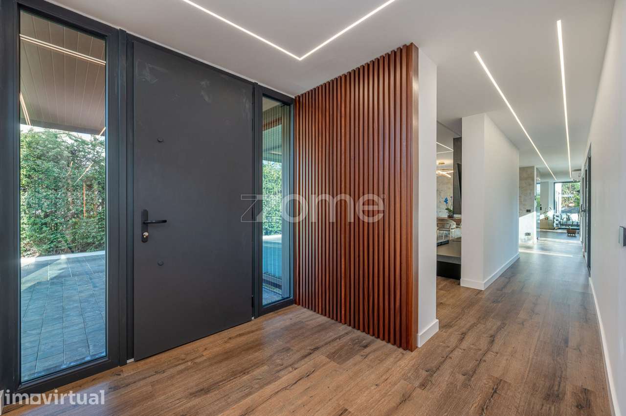 Moradia Térrea de Luxo c/ Master Suite e Jardim, São João de Ovar - Grande imagem: 5/60