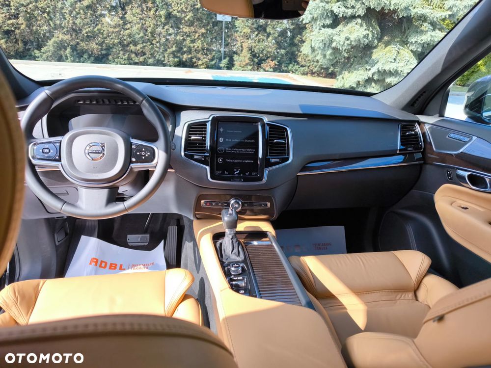 Volvo XC 90 T6 AWD Geartronic Momentum - 21