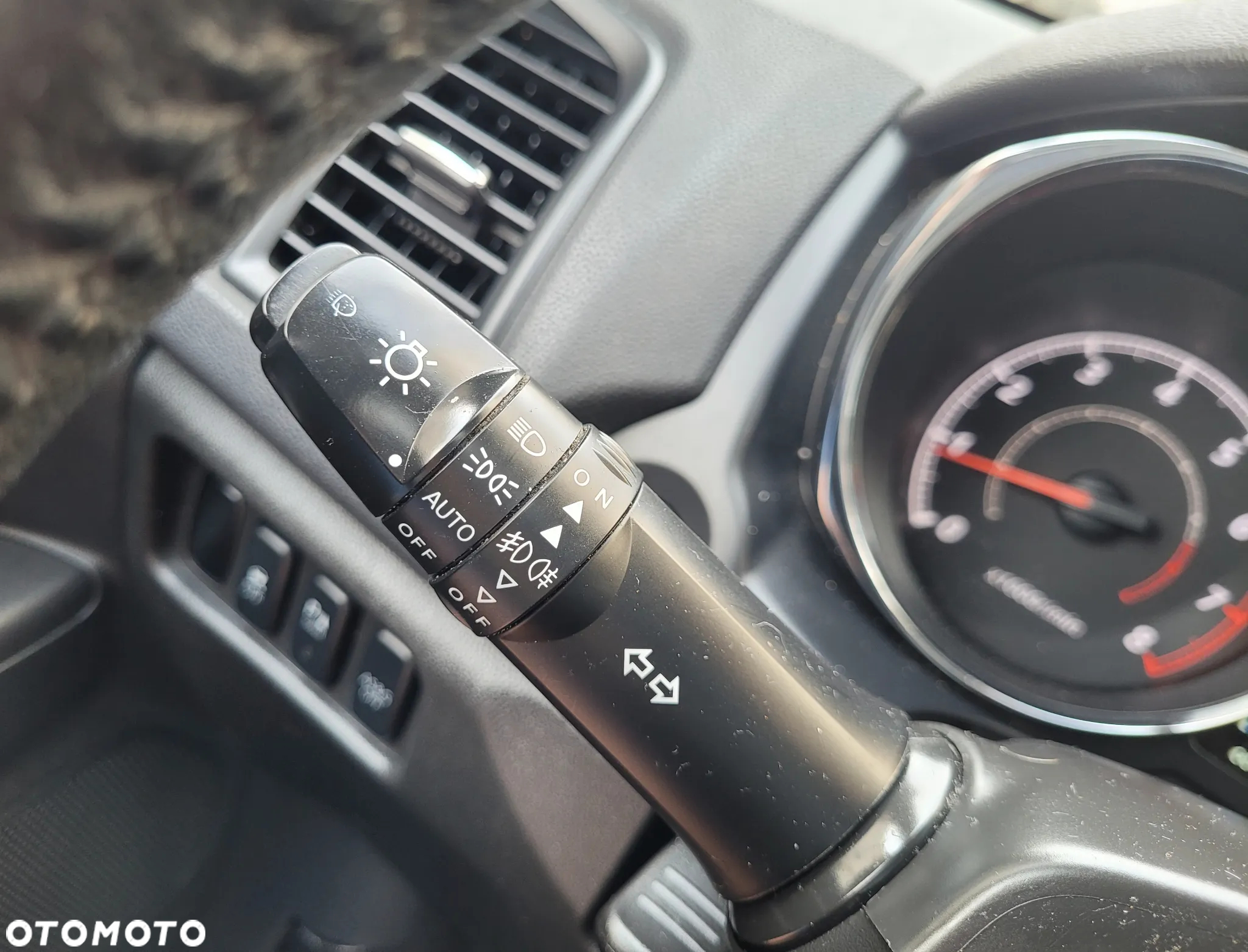 Mitsubishi ASX 1.6 Intense Plus Navi - 33