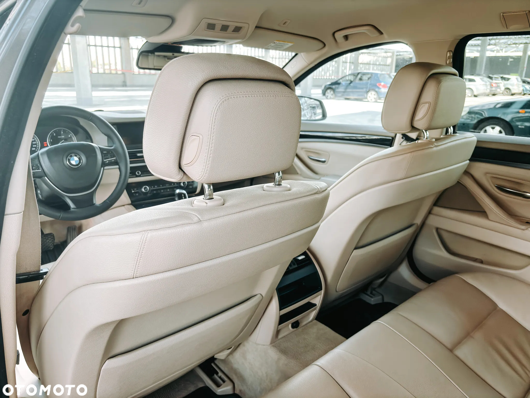 BMW Seria 5 520d Touring - 18
