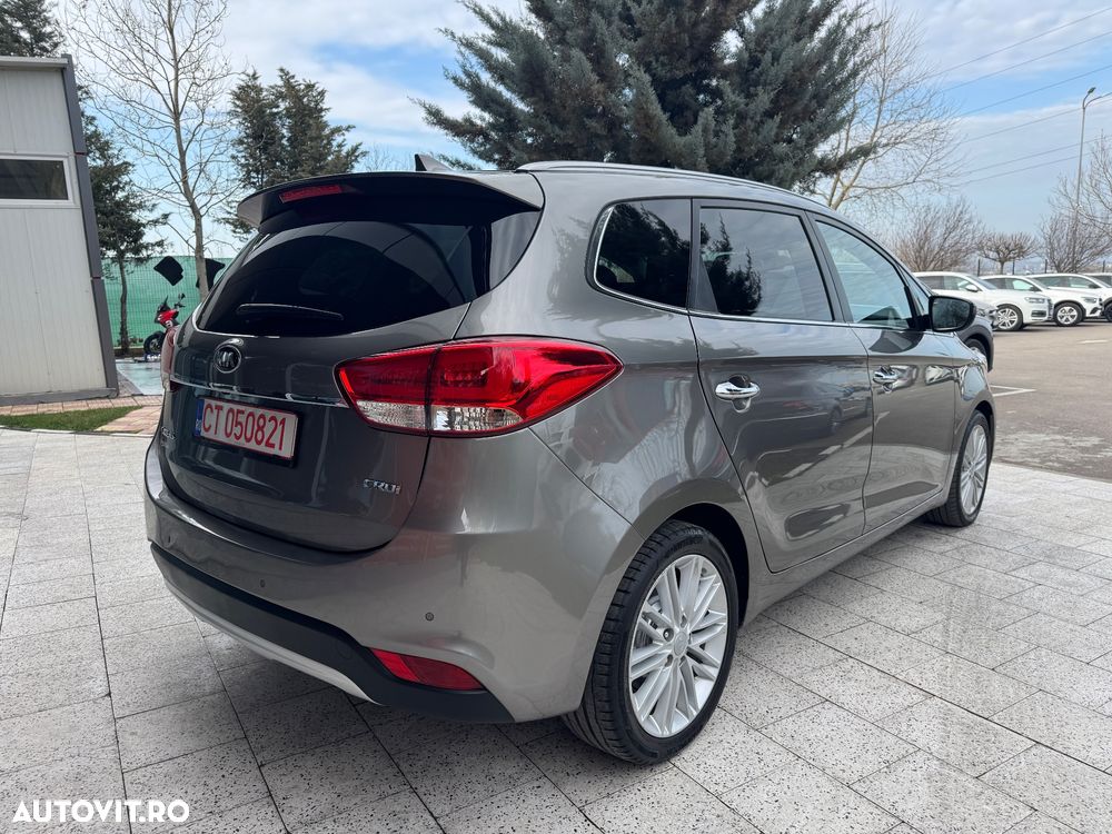 Kia Carens 1.7 CRDi 115 Dream-Team Edition - 2