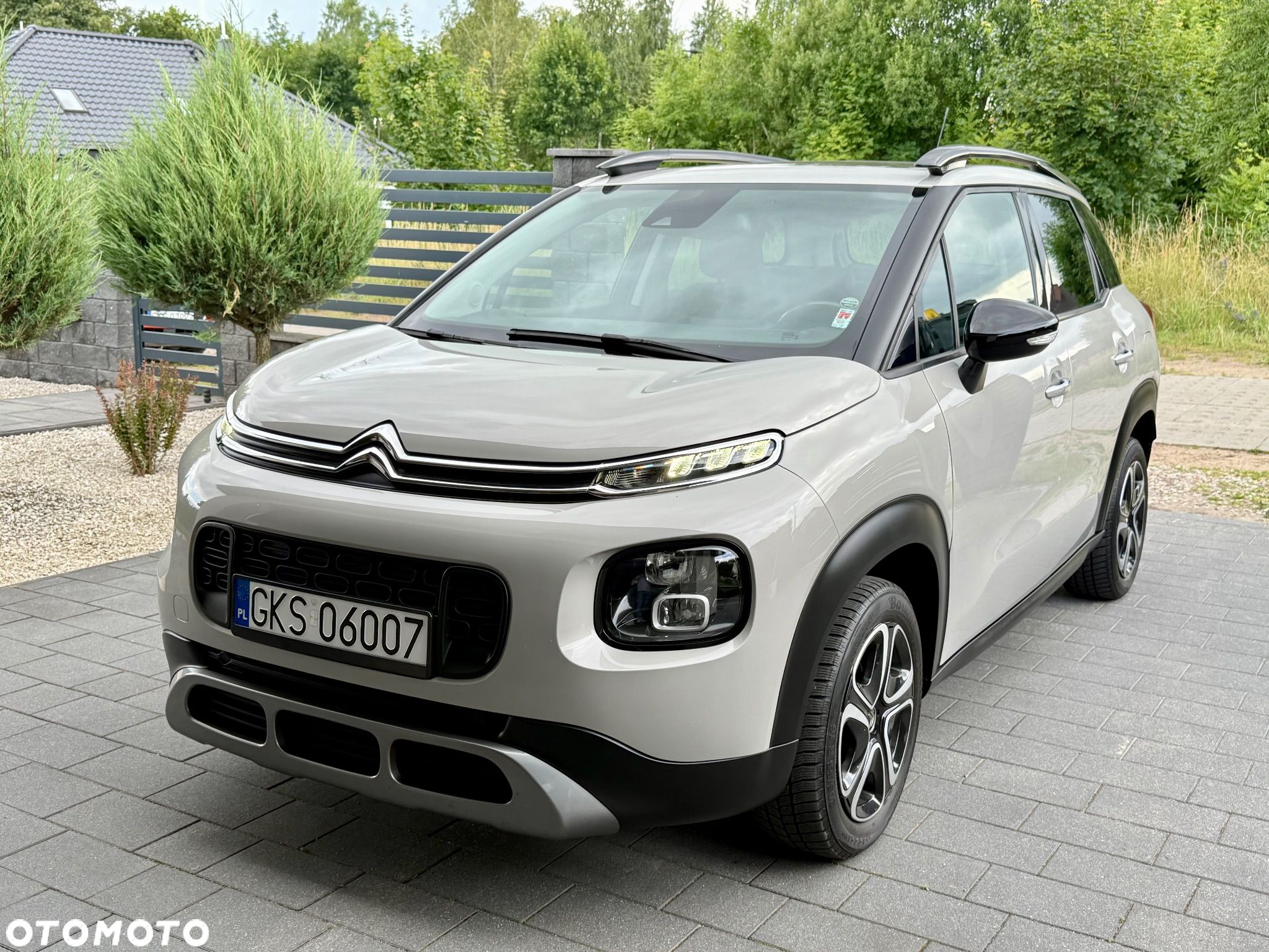 Citroën C3 Aircross BlueHDI 120 Stop & Start Shine - 1