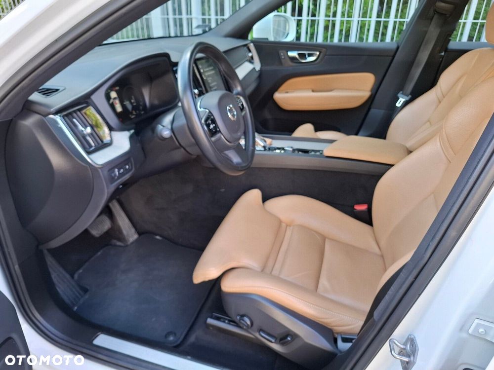 Volvo XC 60 - 17