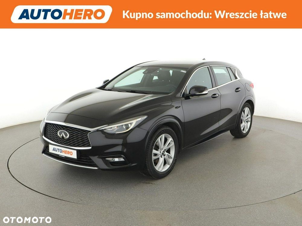 Infiniti Q30 1.5d Premium - 2