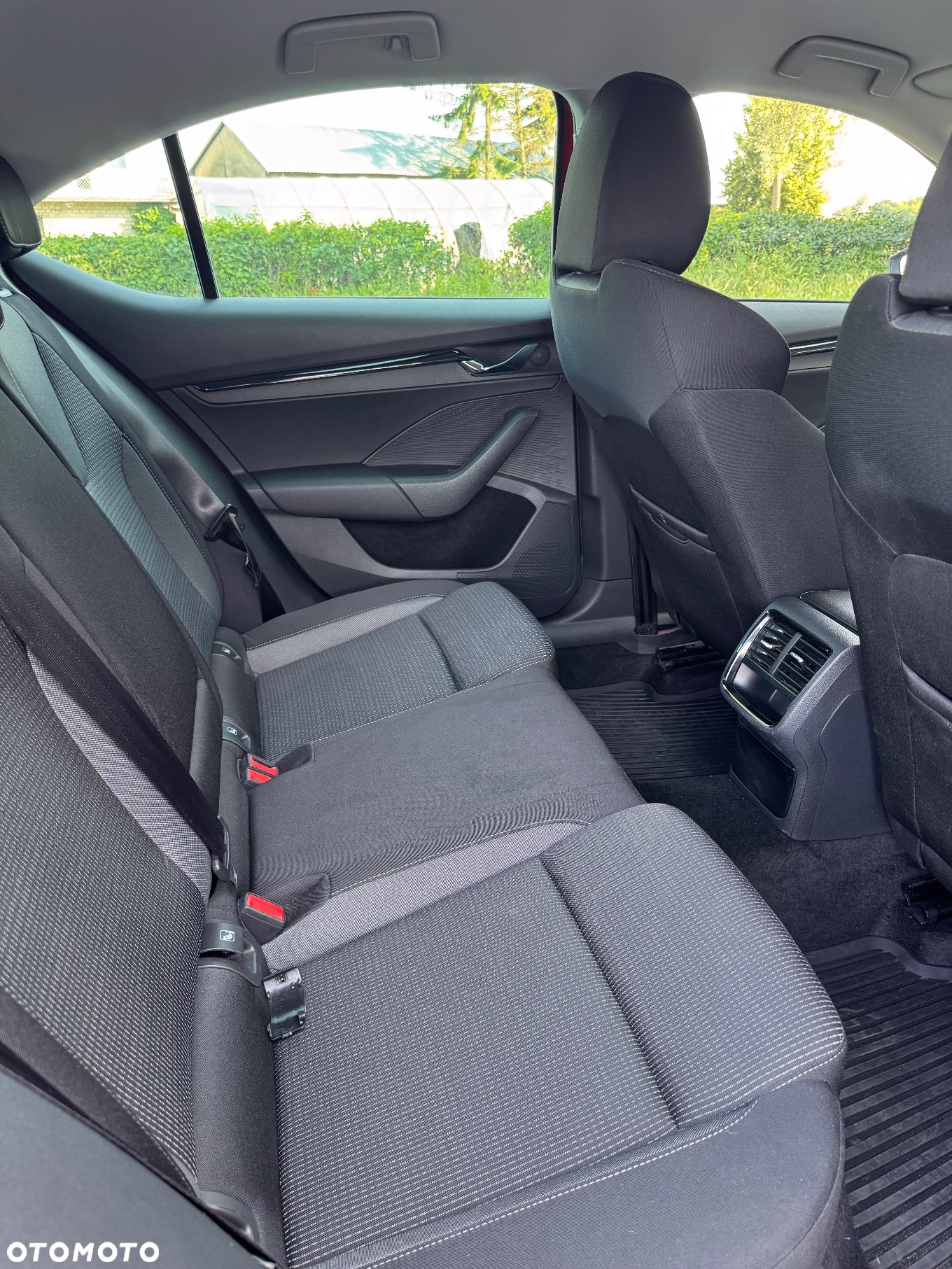Skoda Octavia 1.5 TSI ACT Ambition - 9