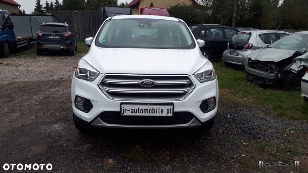 Ford Kuga - 2