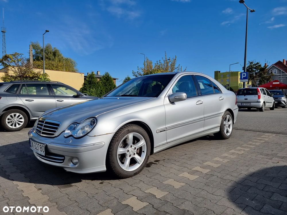 Mercedes-Benz Klasa C 220 T CDI Avantgarde - 3