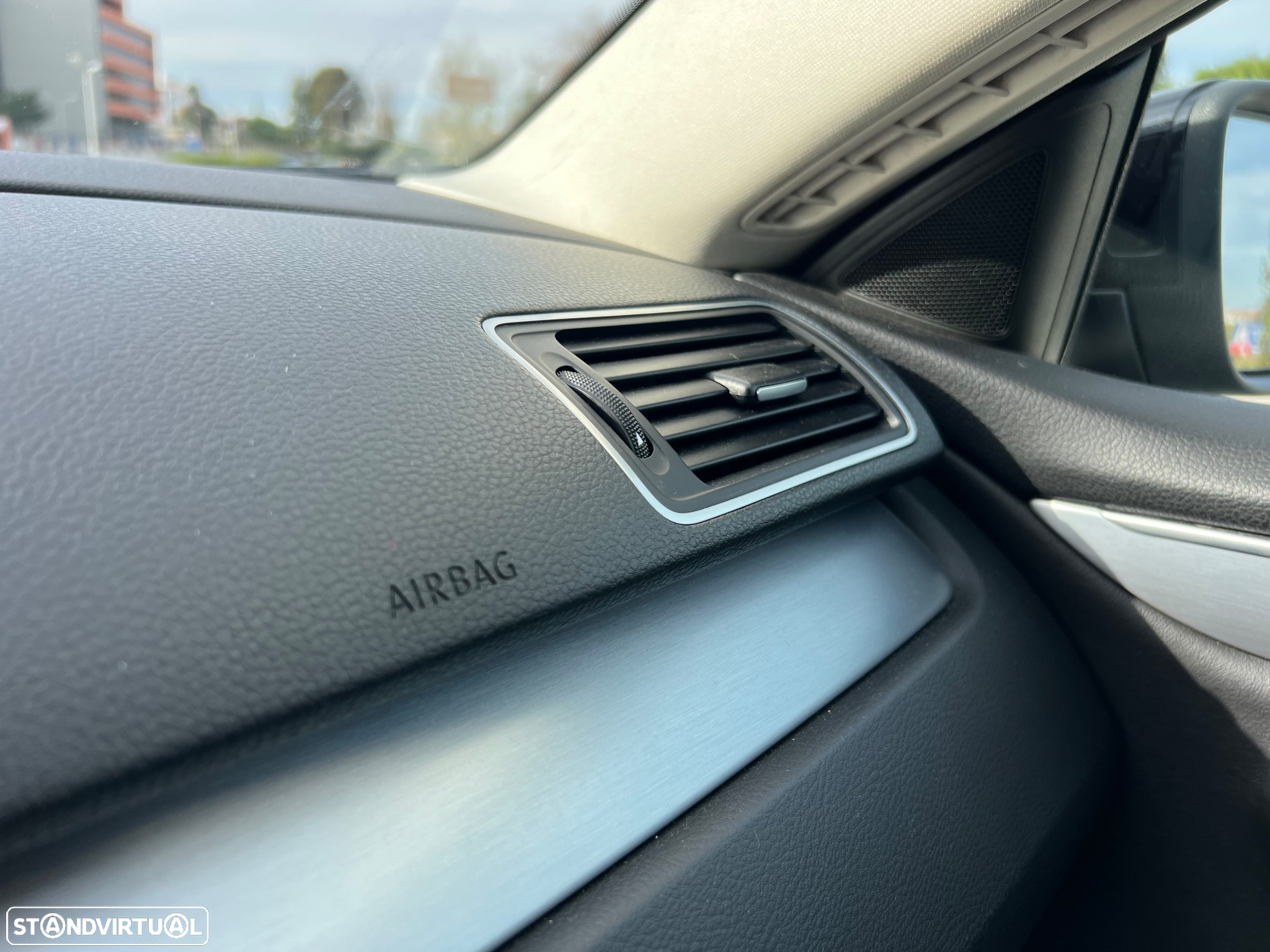 VW Passat CC - 45