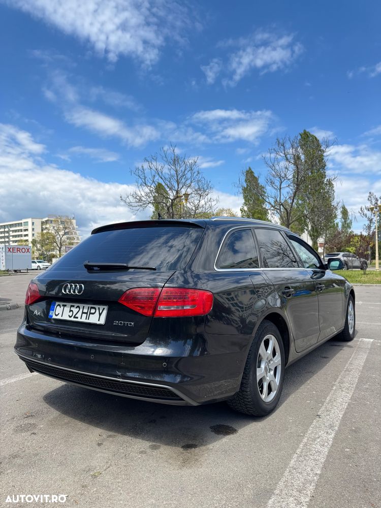 Audi A4 Avant 2.0 TDI Multitronic - 5
