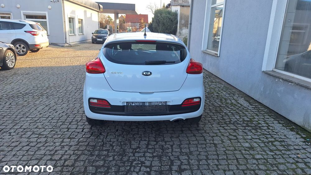 Kia ProCeed 1.6 GDI Edition 7 - 8