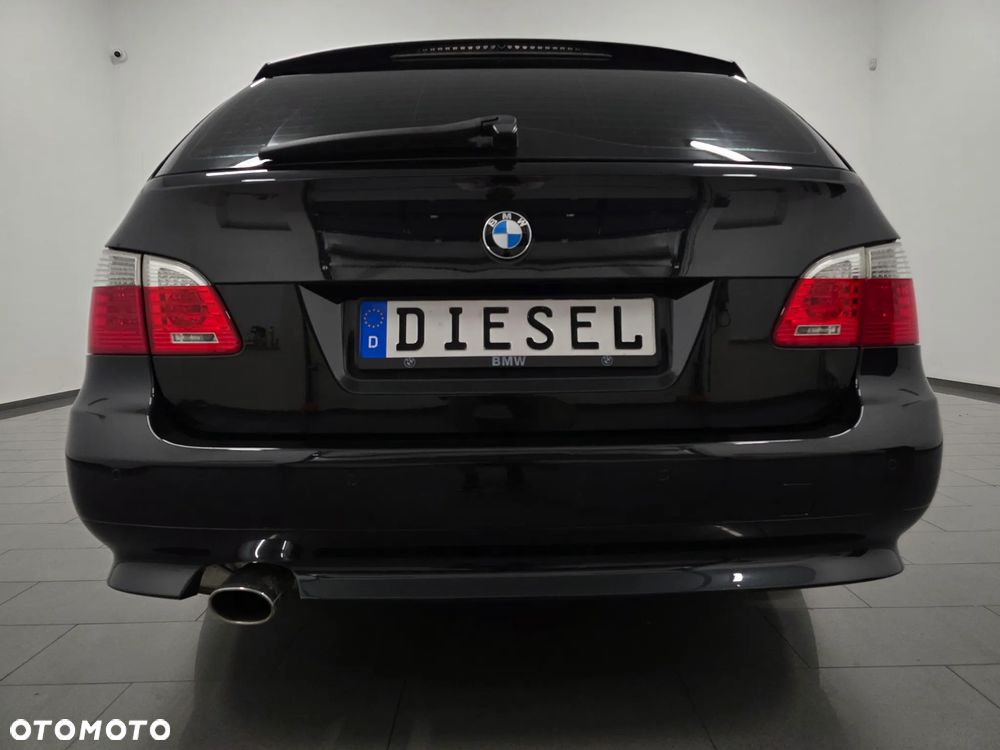 BMW Seria 5 - 35