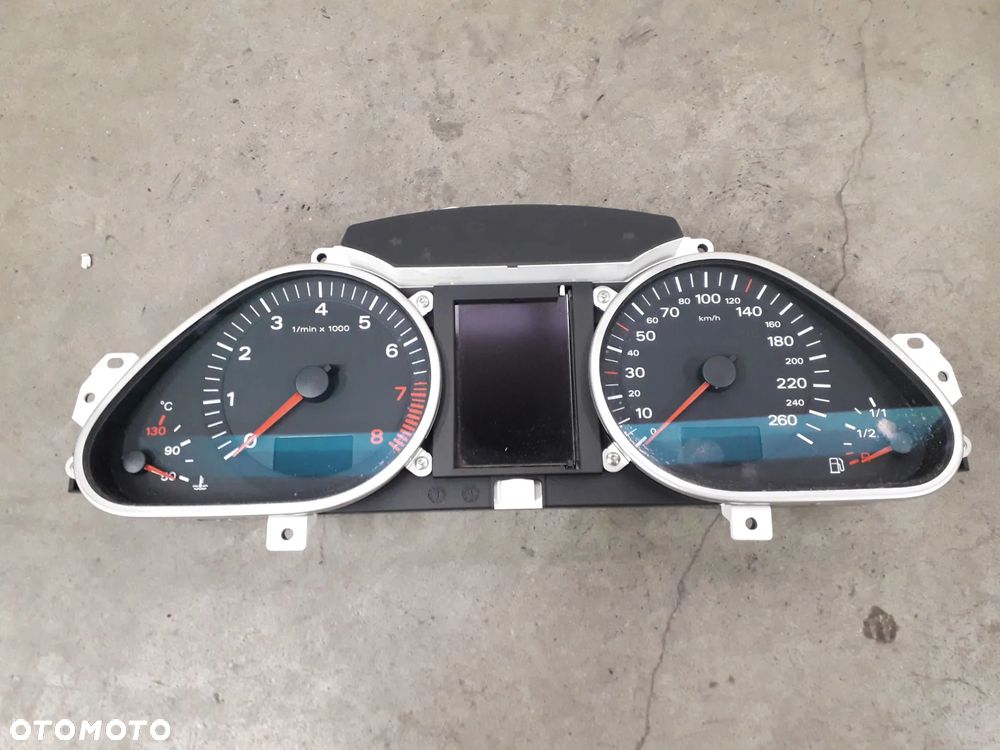 licznik 4F0920900M A6 C6 2.0 2.4 - 1