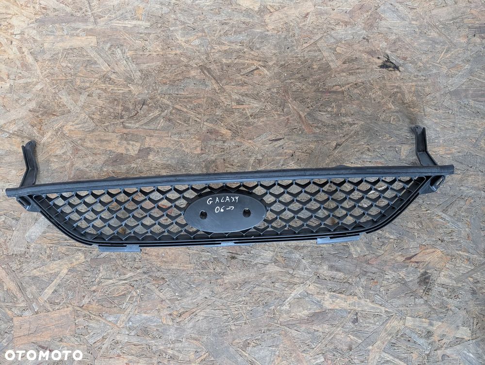ATRAPA GRILL FORD GALAXY 06- - 1