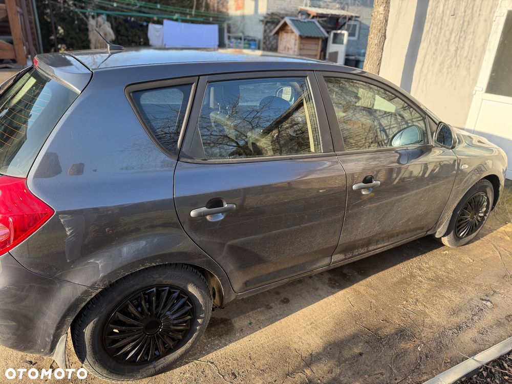 Kia Ceed 1.6 Crdi Comfort - 12