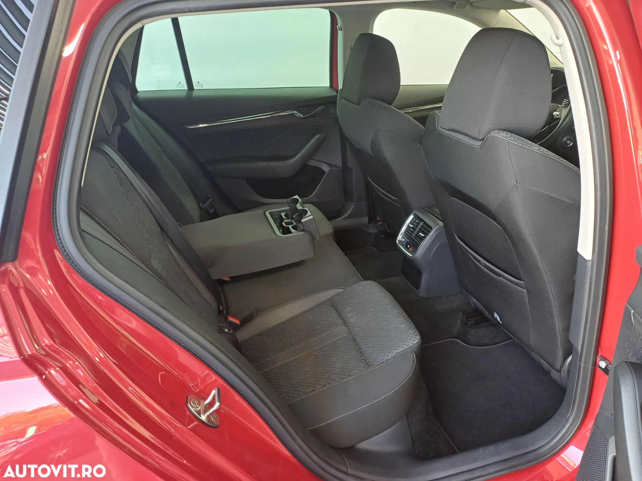 Skoda Octavia 1.0 TSI DSG Mild Hybrid Style - 33