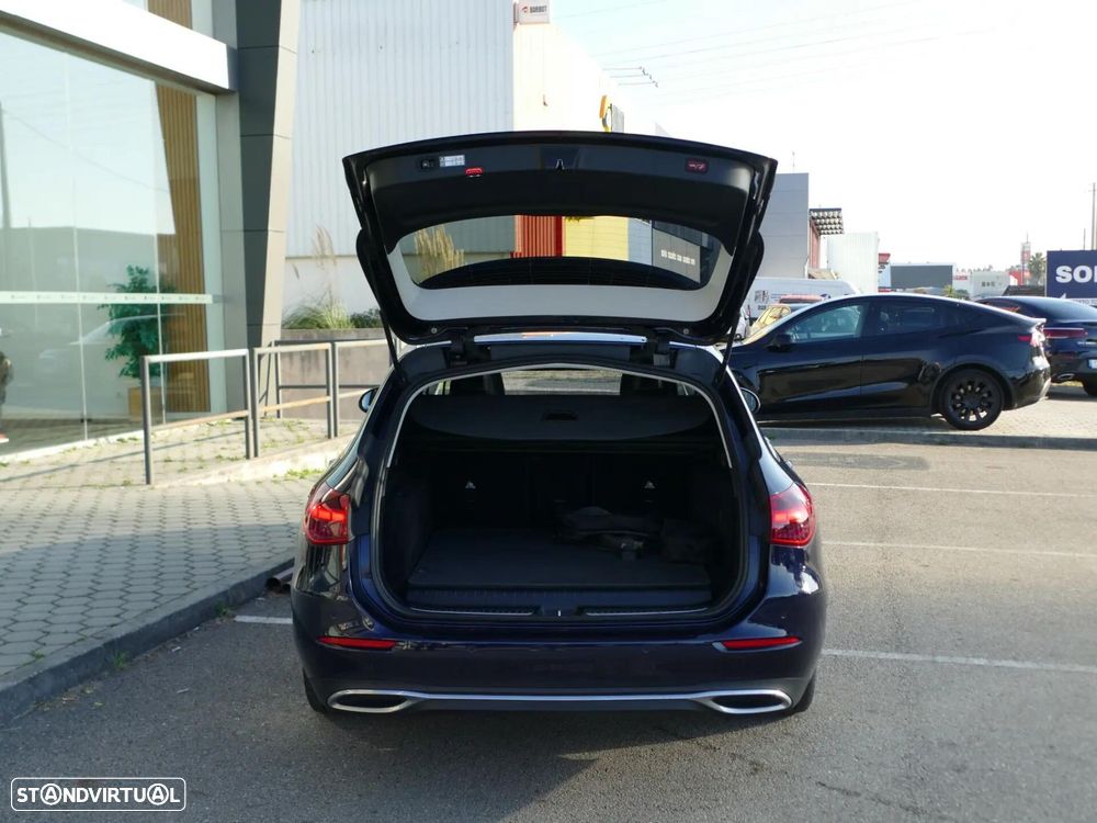 Mercedes-Benz C 300 e Avantgarde - 17