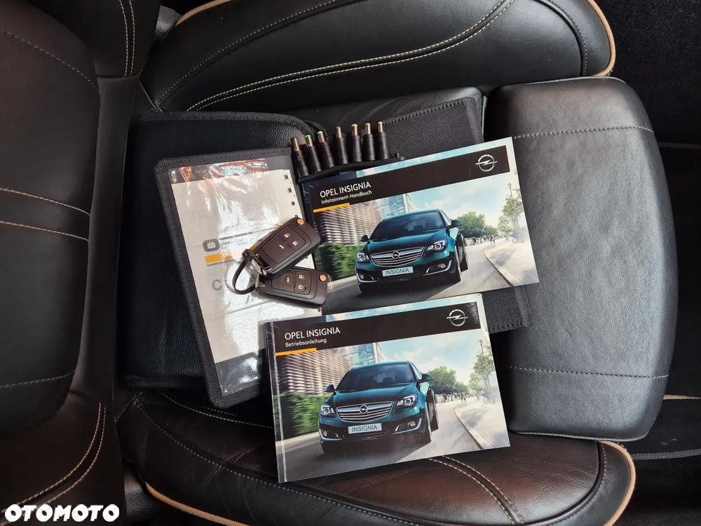 Opel Insignia 2.0 SIDI Turbo 4x4 Innovation - 35