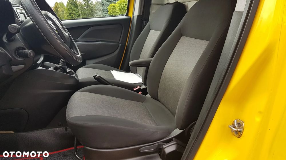 Fiat Doblo Maxi Active - 11
