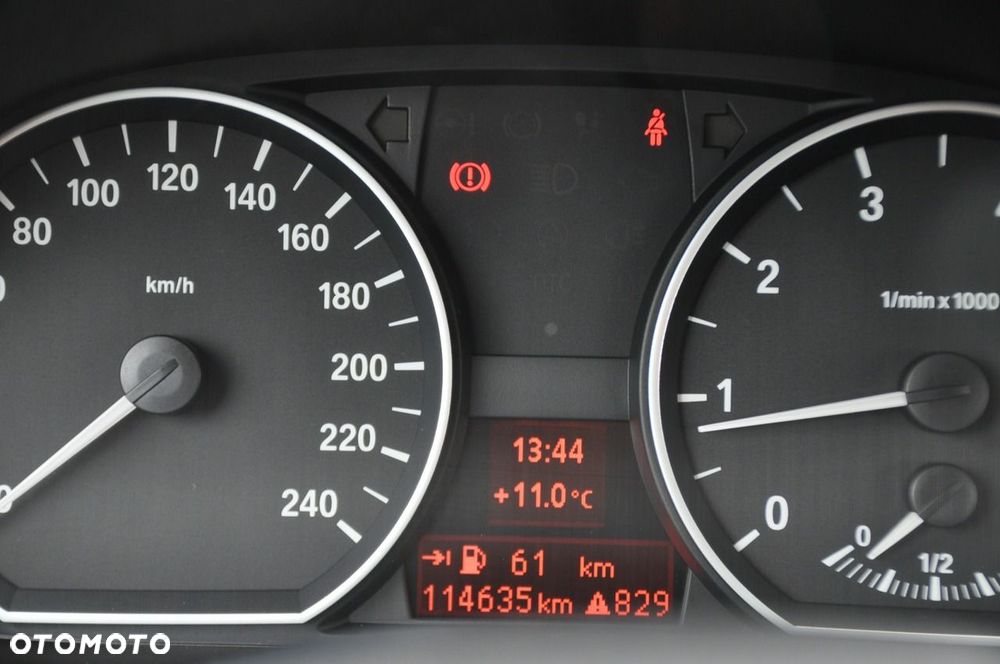 BMW Seria 1 - 29