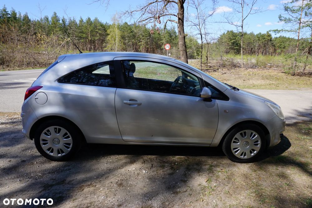 Opel Corsa 1.2 16V - 13