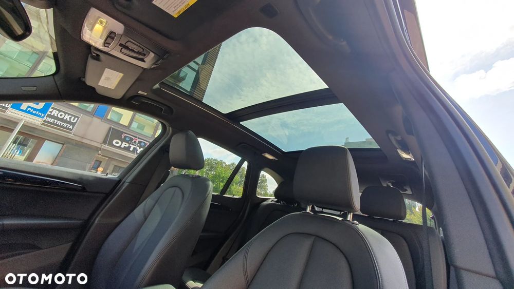 BMW X1 xDrive25i xLine - 18