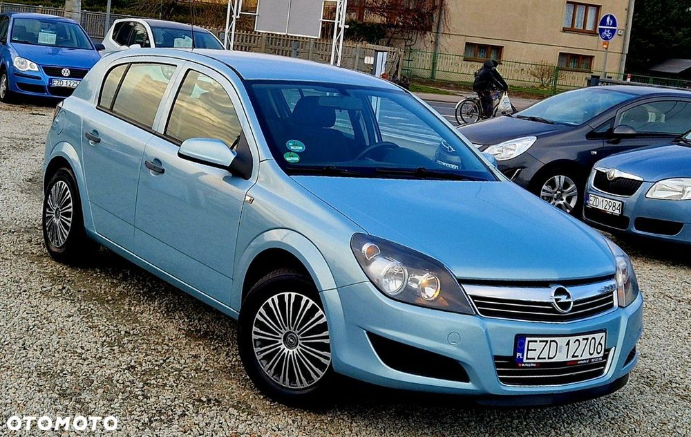Opel Astra - 24