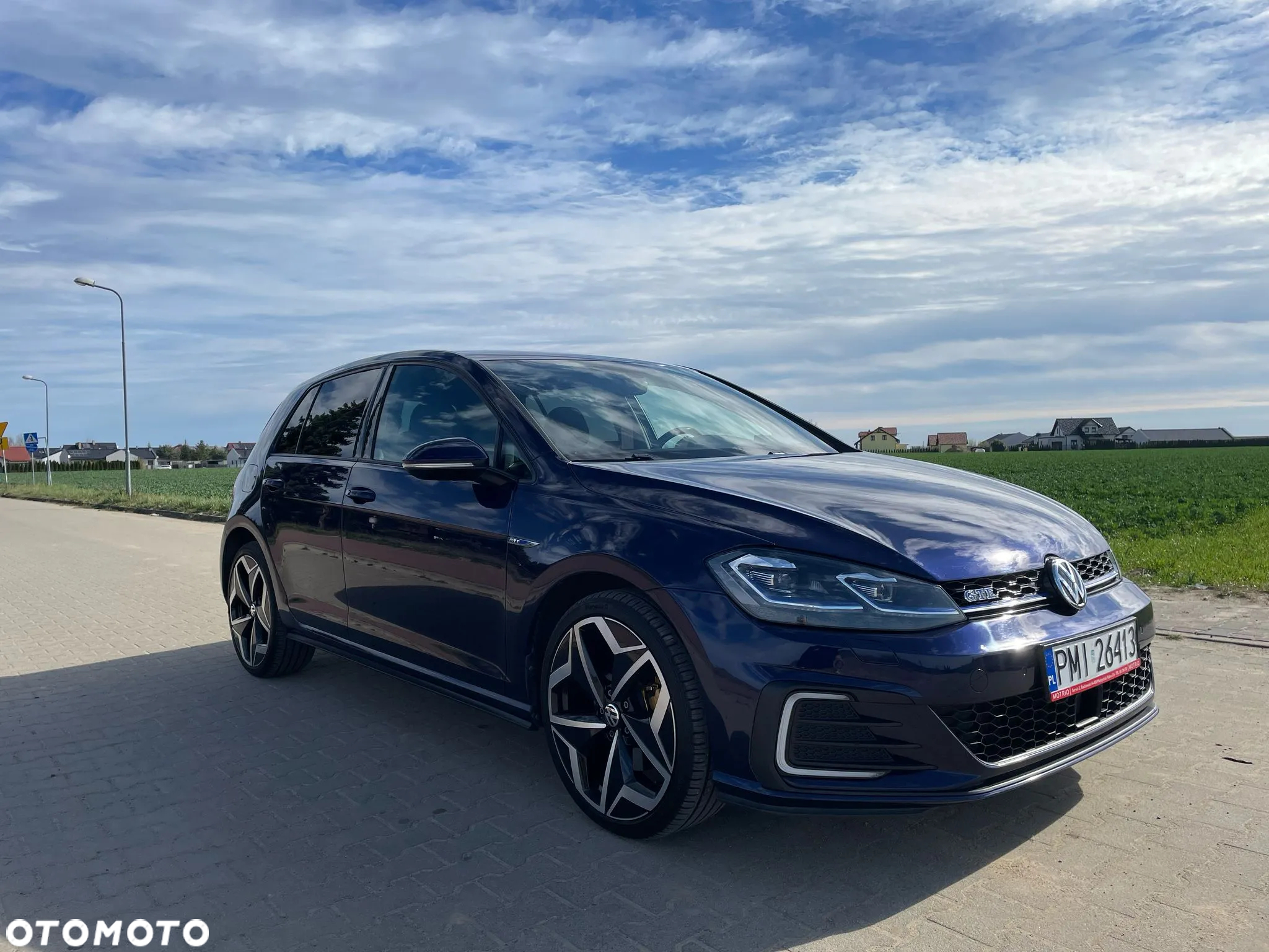 Volkswagen Golf ver-vii-1-4-tsi-plug--in--hybrid-gte - 3