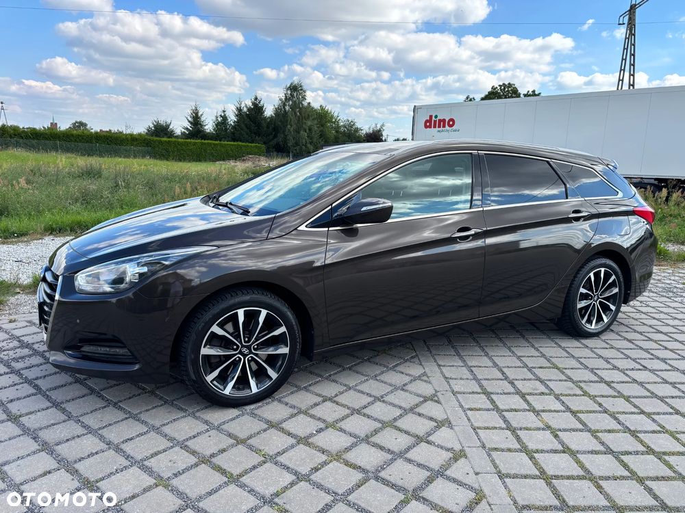 Hyundai i40 Kombi 1.7 CRDi Premium - 13