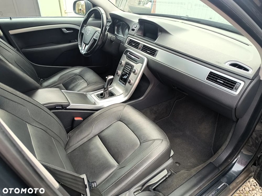 Volvo V70 D4 Summum - 18