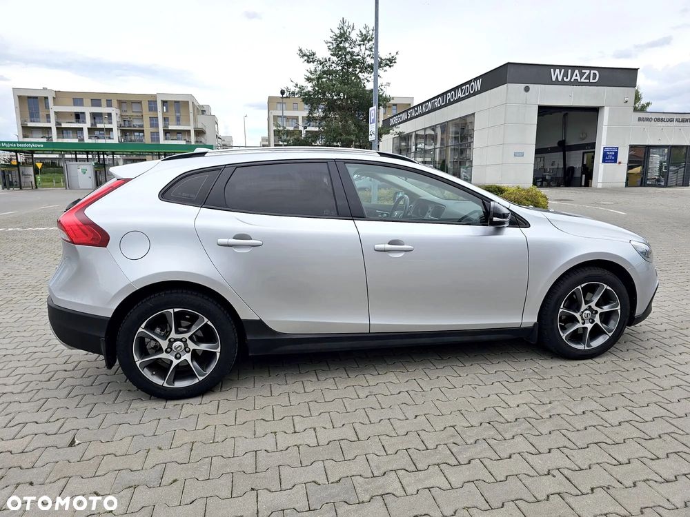 Volvo V40 Cross Country D2 - 9