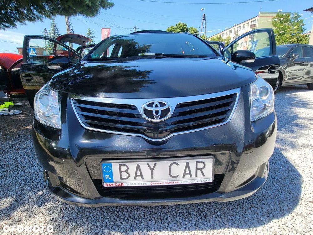 Toyota Avensis - 3
