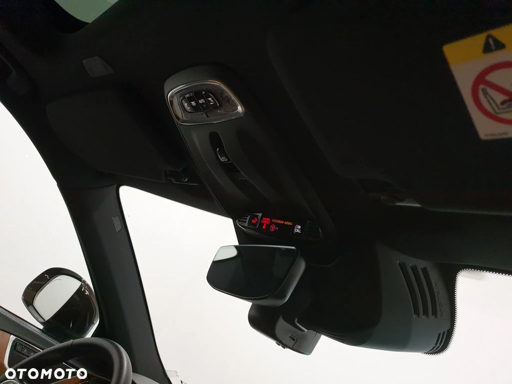 Volvo XC 90 D5 AWD Inscription 7os - 35