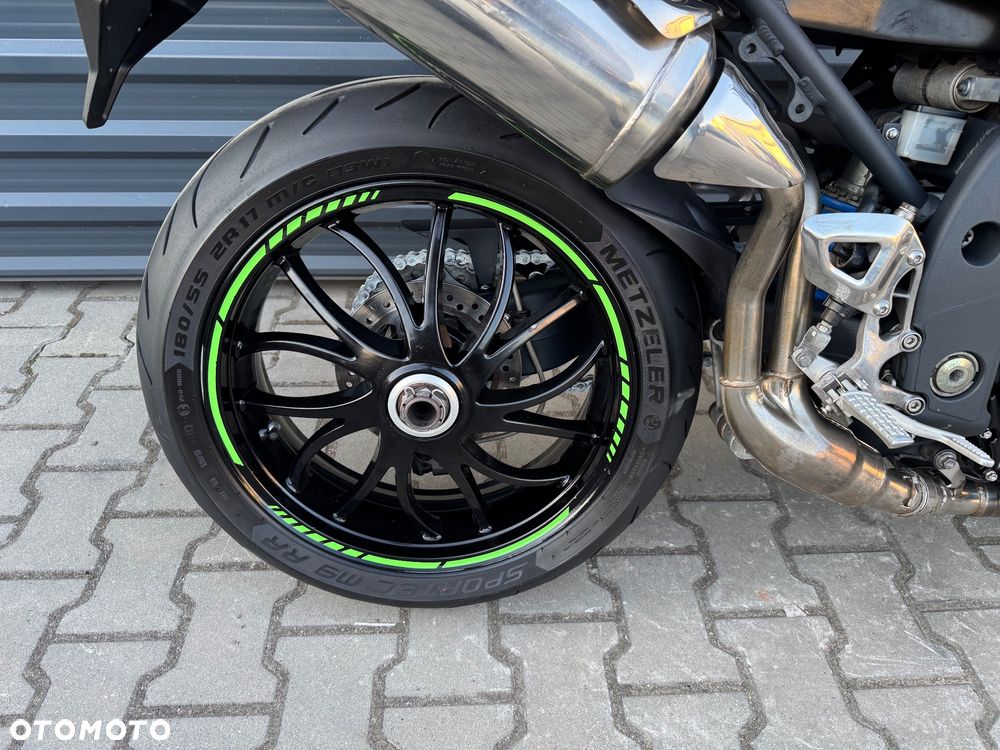 Triumph Speed Triple - 15