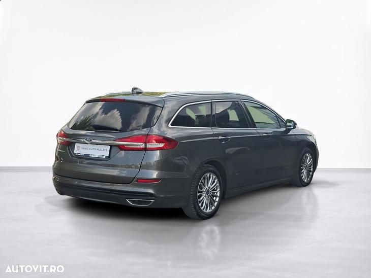 Ford Mondeo - 8