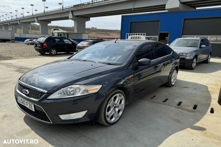 Aparatoare / Carenaj noroi fata dreapta Ford Mondeo MK4 [2007 - 2010] - 3