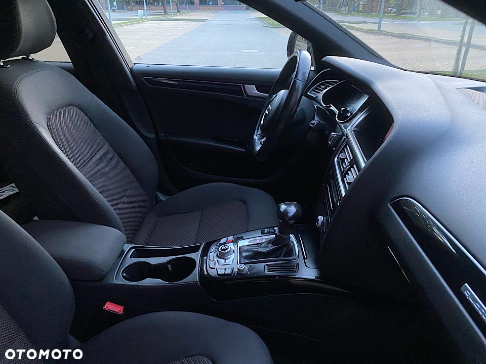 Audi A4 Allroad - 28