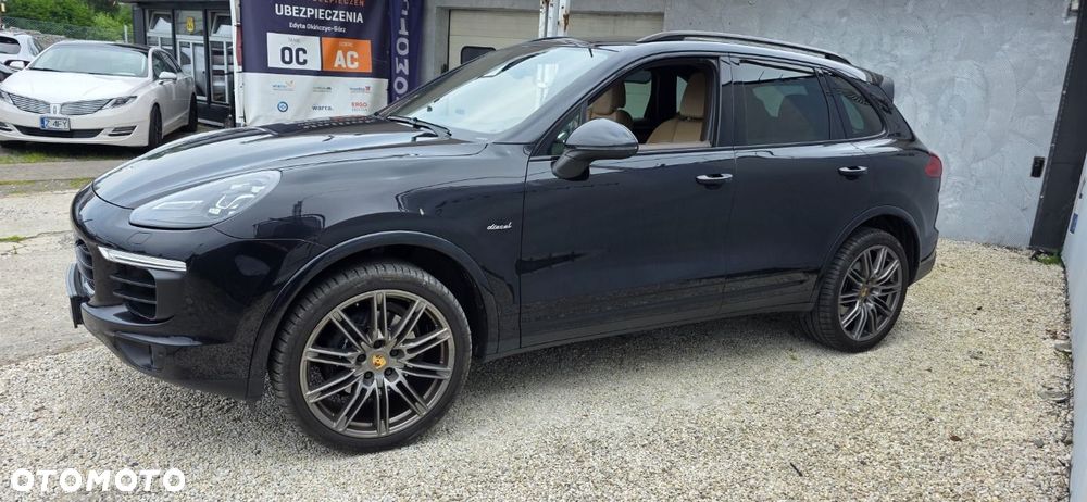 Porsche Cayenne - 9