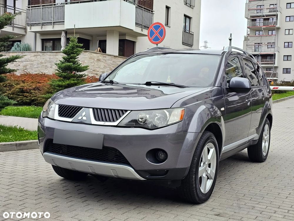 Mitsubishi Outlander 2.0 DID Intense - 11