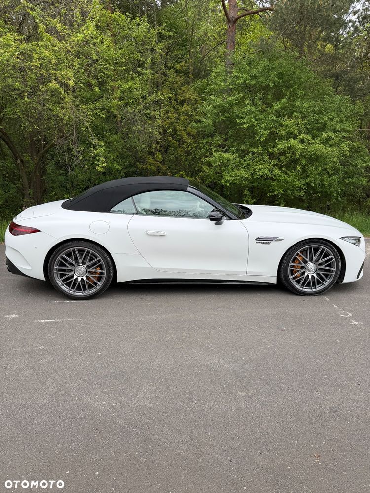 Mercedes-Benz SL 63 4Matic+ SPEEDSHIFT MCT 9G - 12