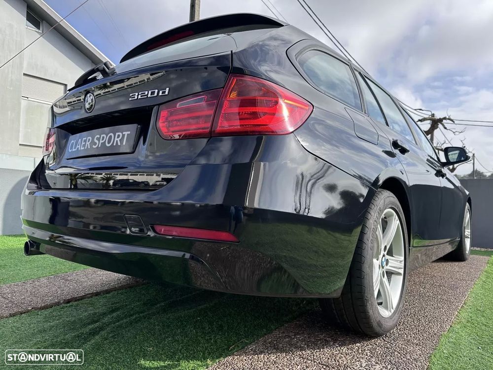 BMW 320 d Line Sport - 17